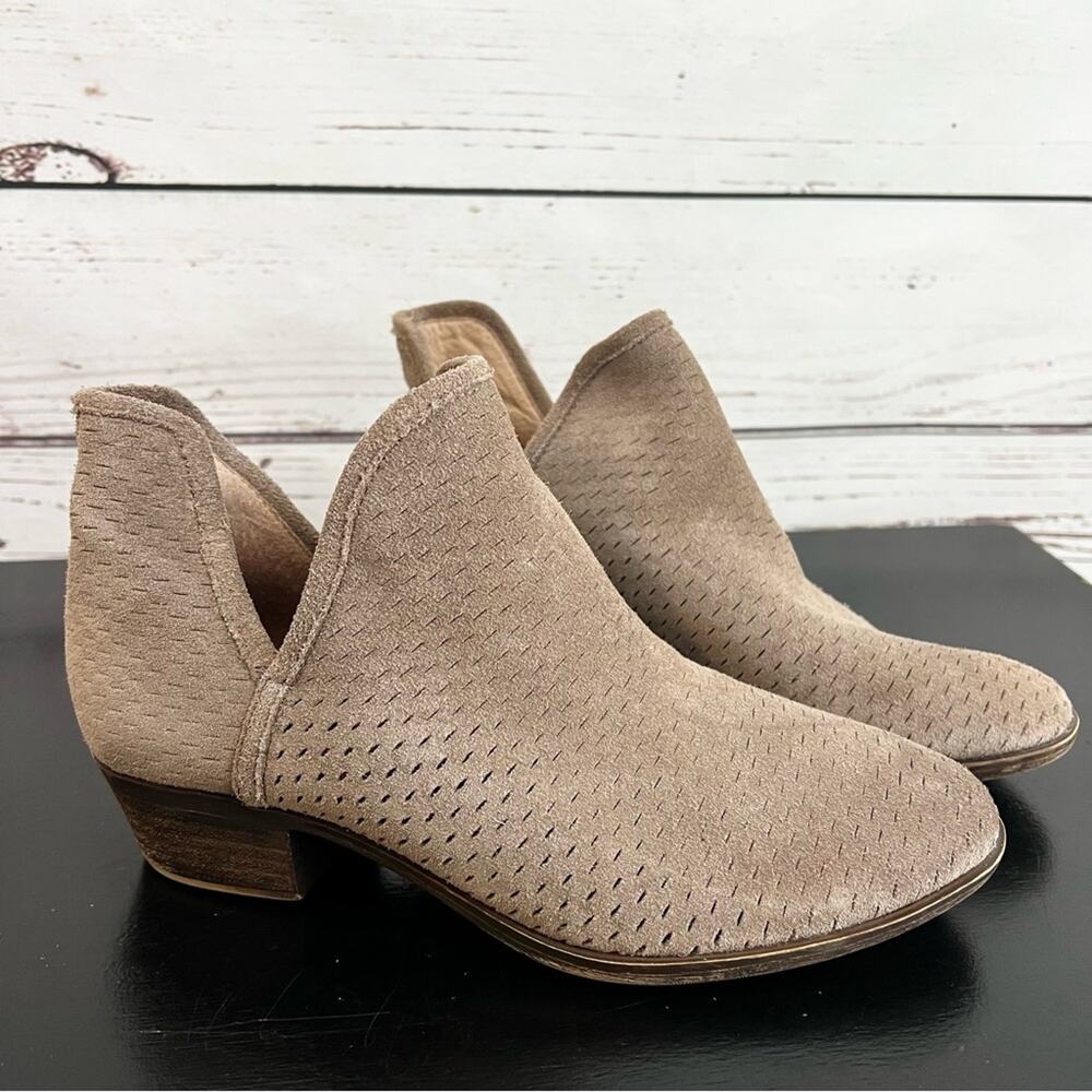 Lucky Brand Baley Perforated Tan Ankle Booties Size 8